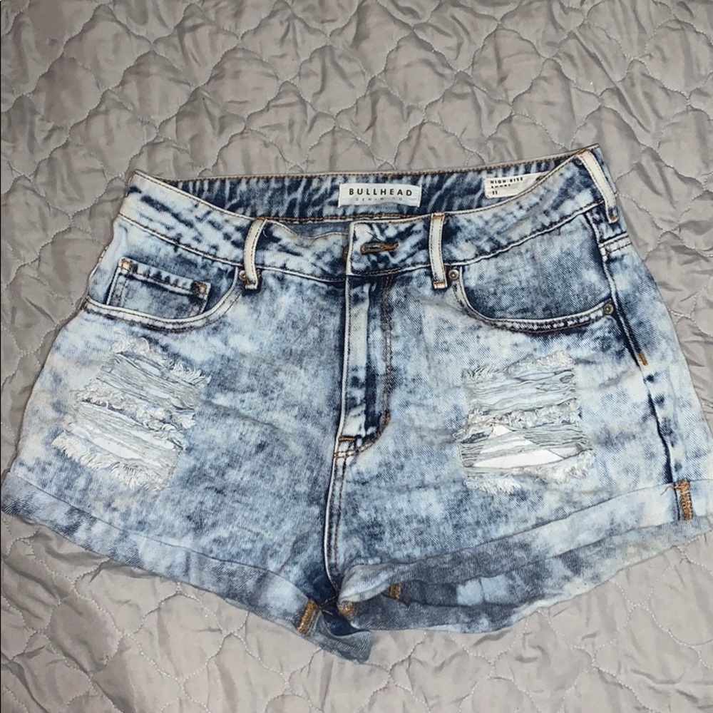 Short shorts